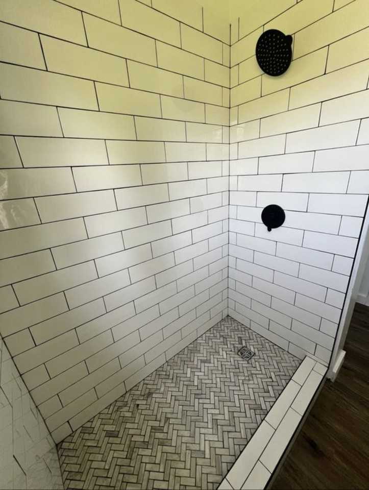 114 Raby St #1 - Photo 5 of 9
