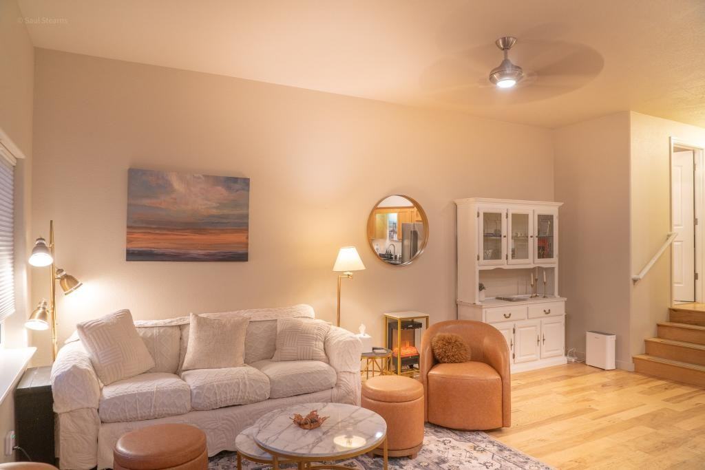 237 Dunthorpe Dr