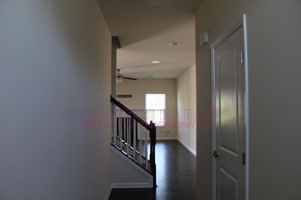 204 Alderside Pl - Photo 2 of 16