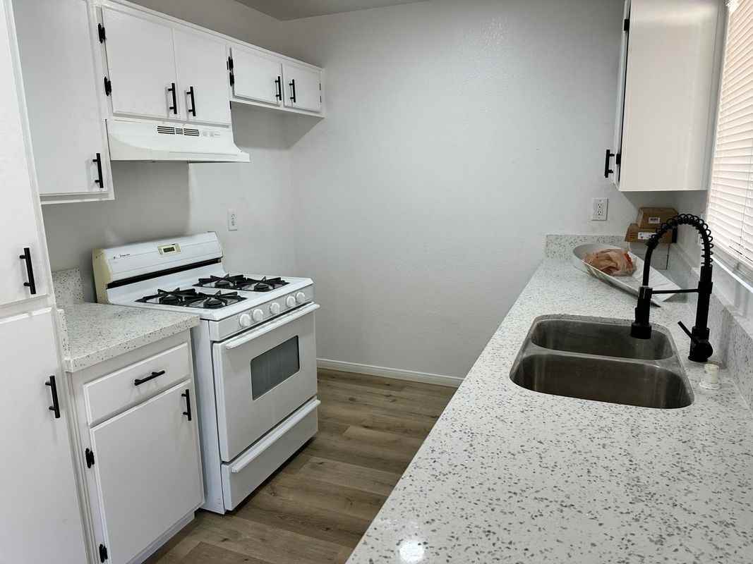 17785 Carson Cir - Photo 2 of 8