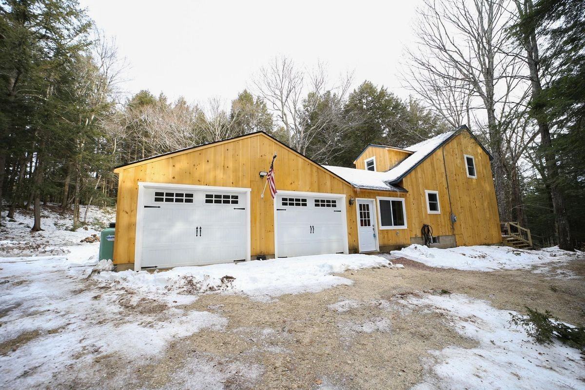 190 Brookwood Park Rd - Photo 4 of 28
