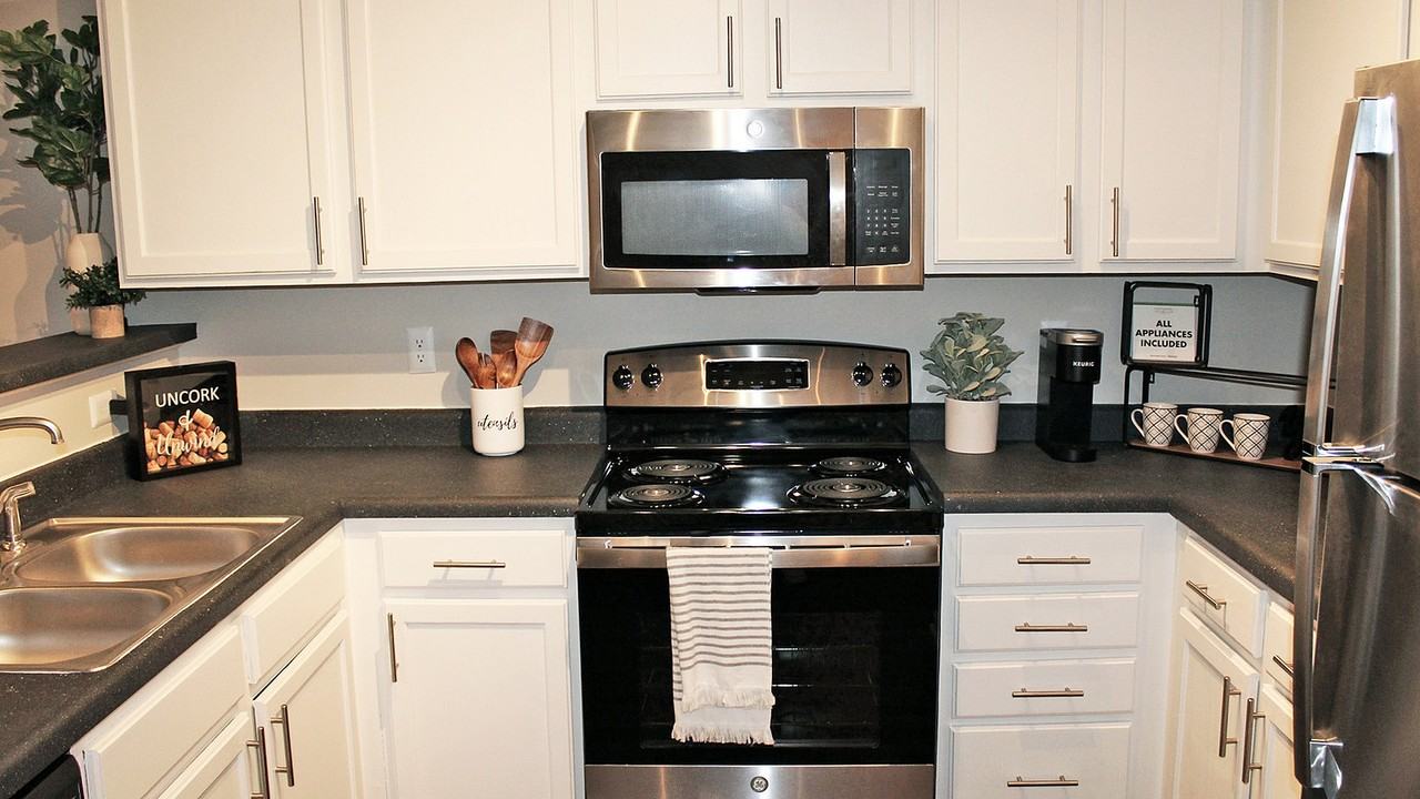 Centennial Village Student Housing - Photo 4 of 19