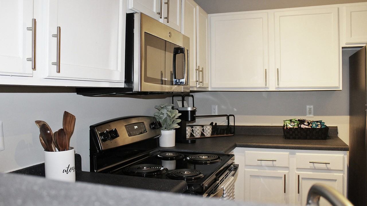 Centennial Village Student Housing - Photo 5 of 19