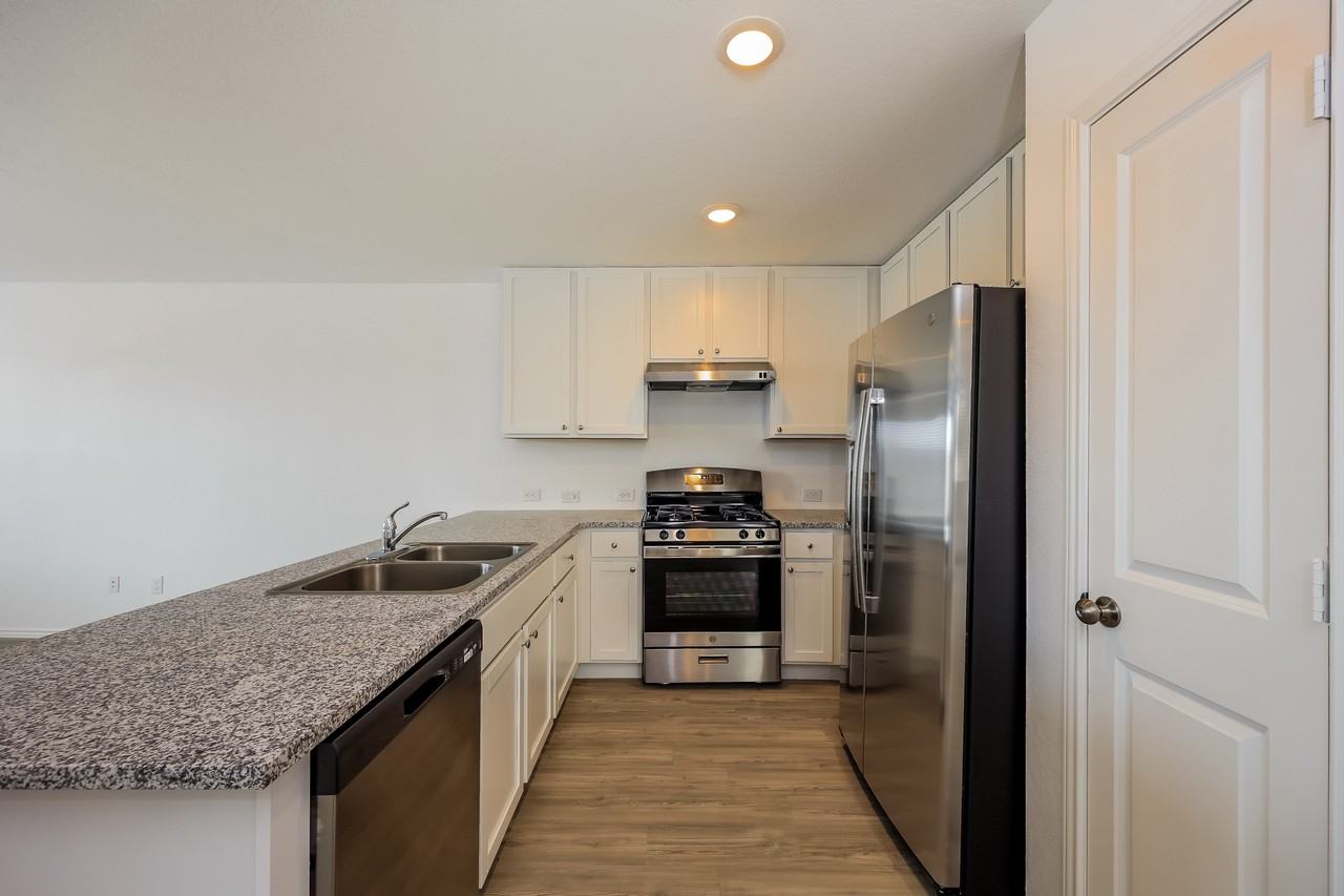 8044 Nube Medina - Photo 6 of 16