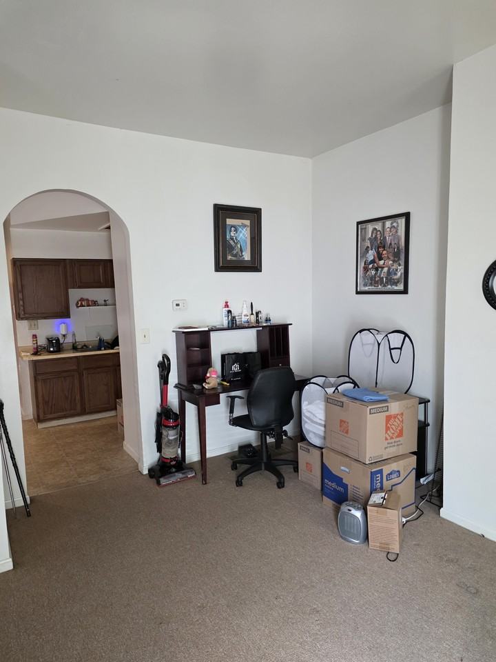 9 W Hollister St #1 - Photo 5 of 13
