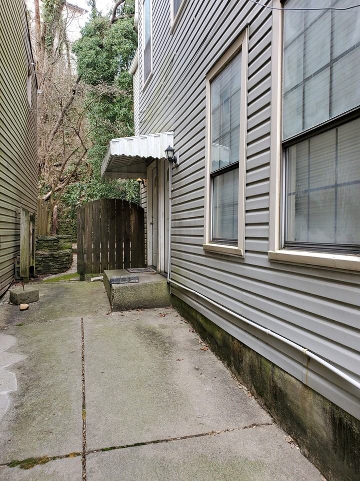 9 W Hollister St #1 - Photo 4 of 4