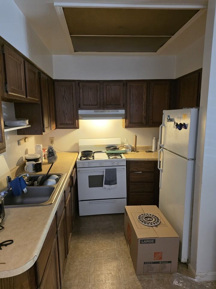 9 W Hollister St #1 - Photo 3 of 13