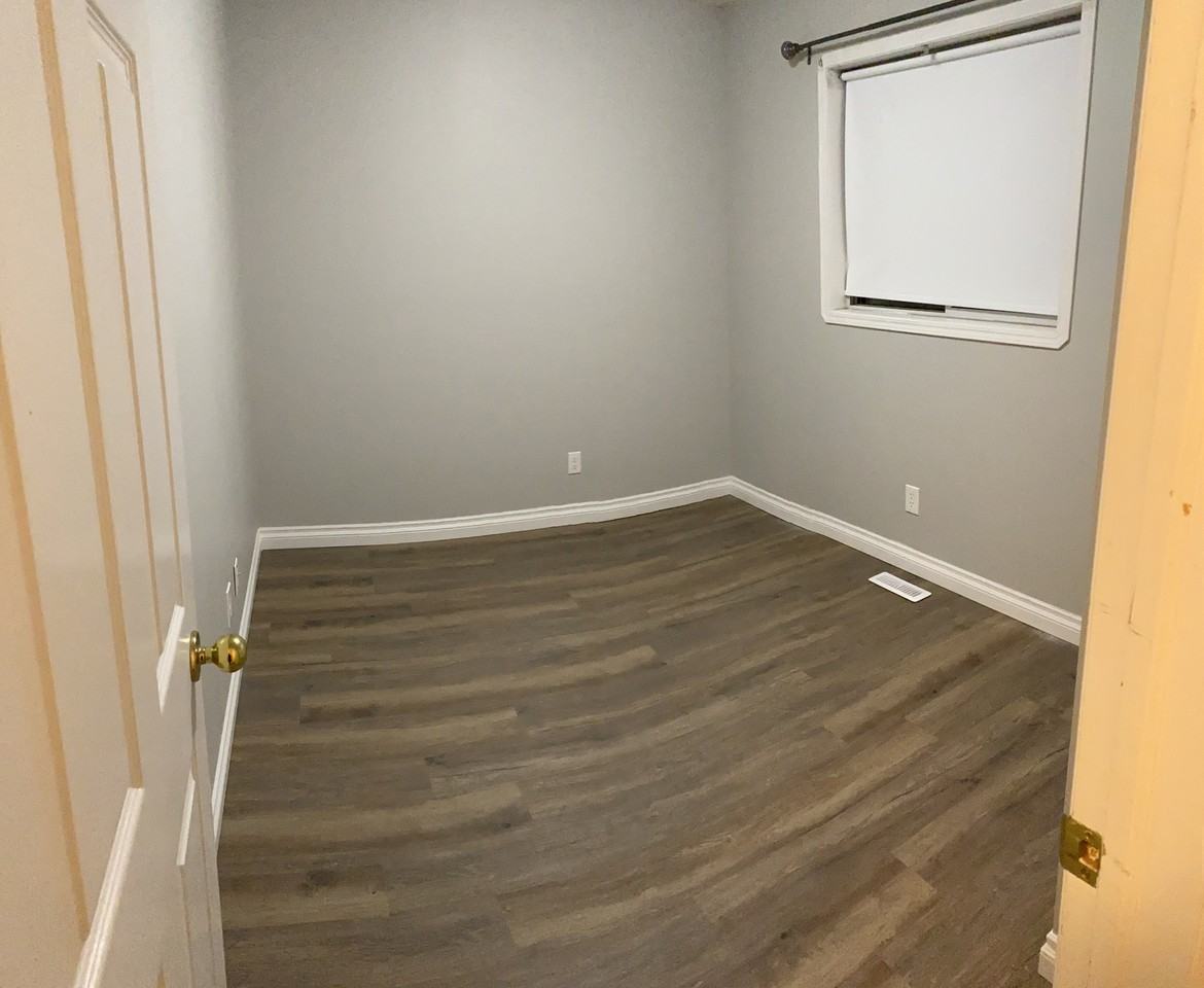127 Ave NW & 117 St NW - Photo 4 of 30