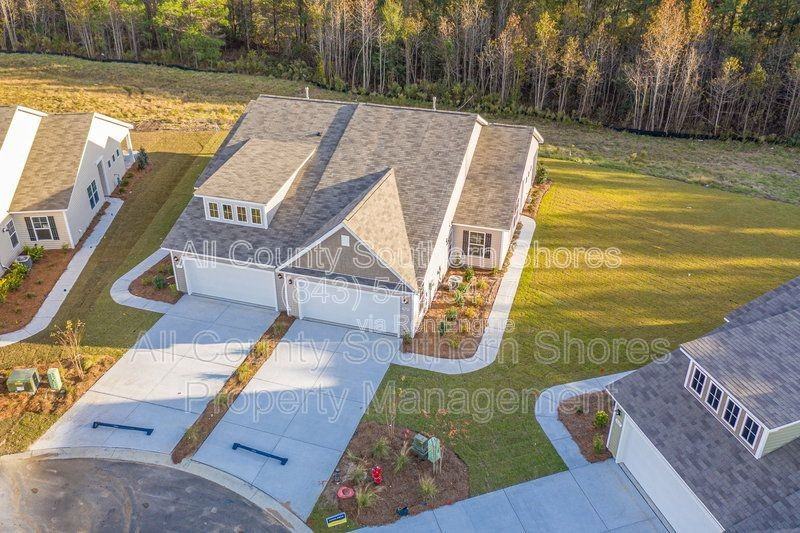 7023 Rivers Bridge Ct - Photo 3 of 40