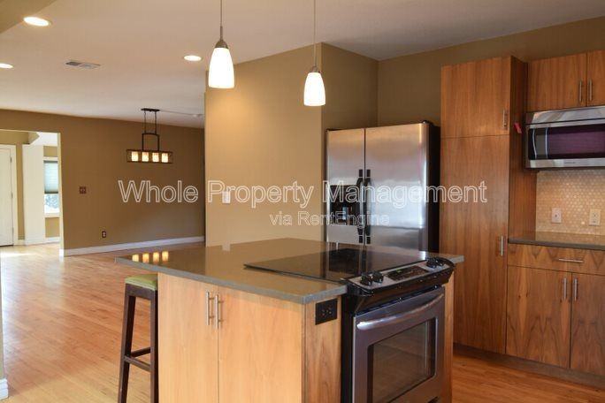4480 Utica St - Photo 6 of 21