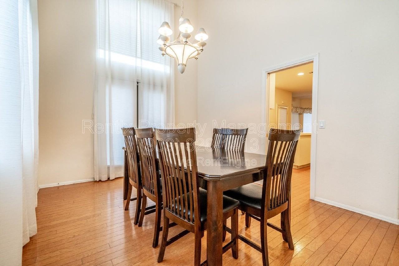 3655 Shandin Dr - Photo 7 of 50