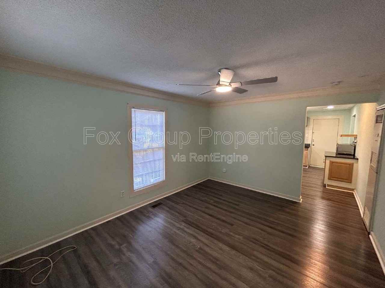 177 S Maple St - Photo 4 of 25