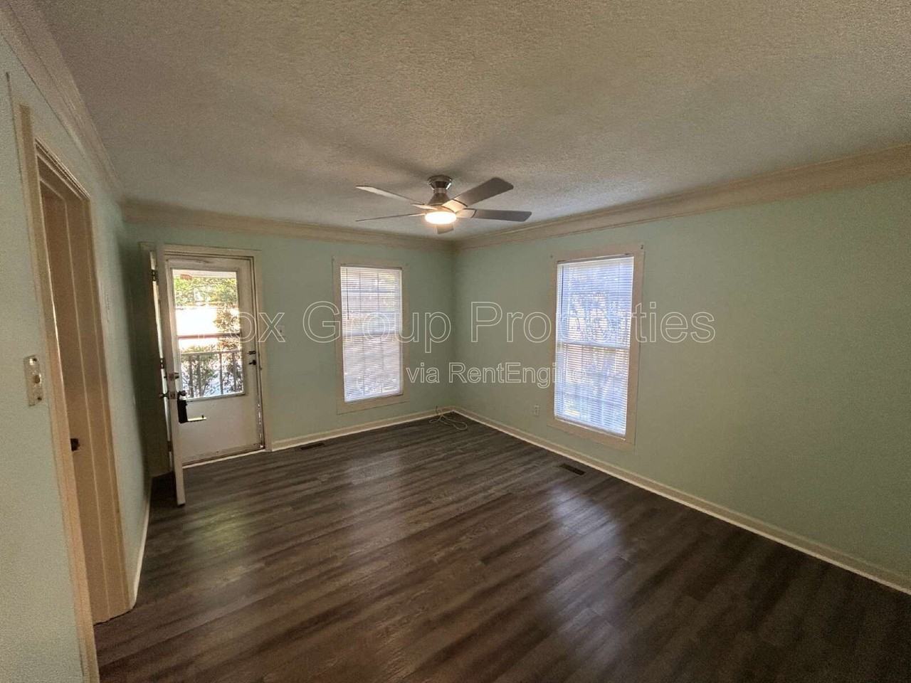 177 S Maple St - Photo 7 of 25