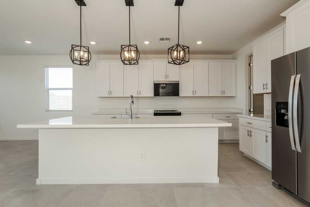 5440 S 245th Ave - Photo 5 of 16