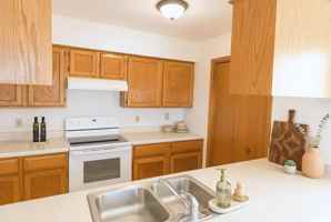 featured image of 2285 S Thompson Dr