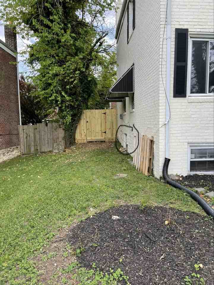 1617 Argonne Dr - Photo 3 of 24