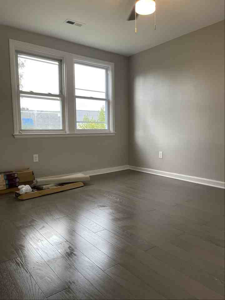1617 Argonne Dr - Photo 5 of 24