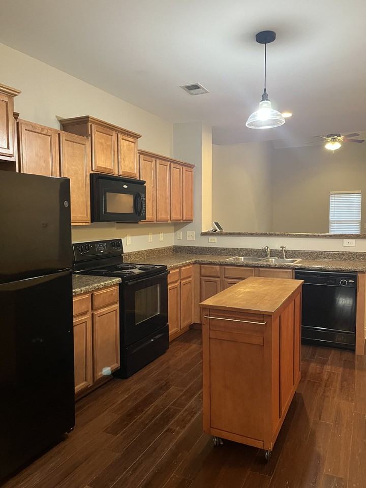 2716 Nashboro Blvd - Photo 5 of 31