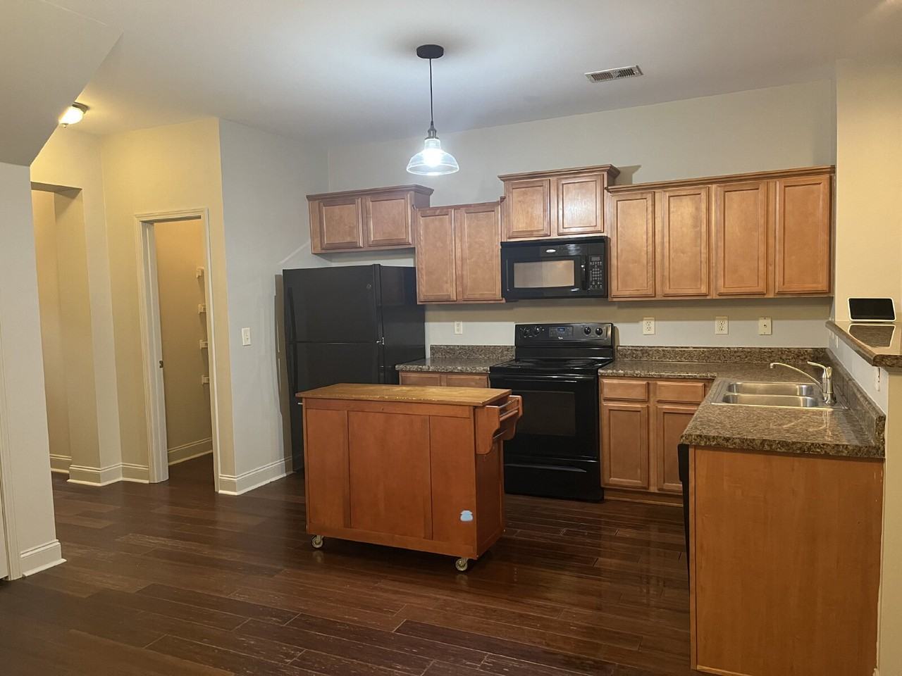 2716 Nashboro Blvd - Photo 7 of 31