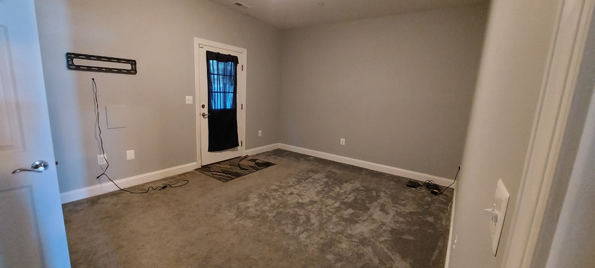1056 Rye Dr - Photo 2 of 23