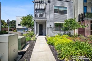 featured image of 1010 Vanilla Bean Ln