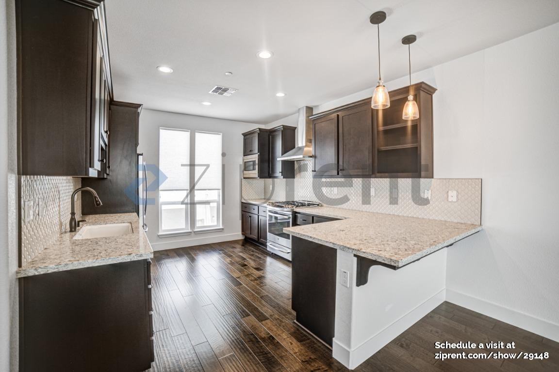 1010 Vanilla Bean Ln - Photo 6 of 20