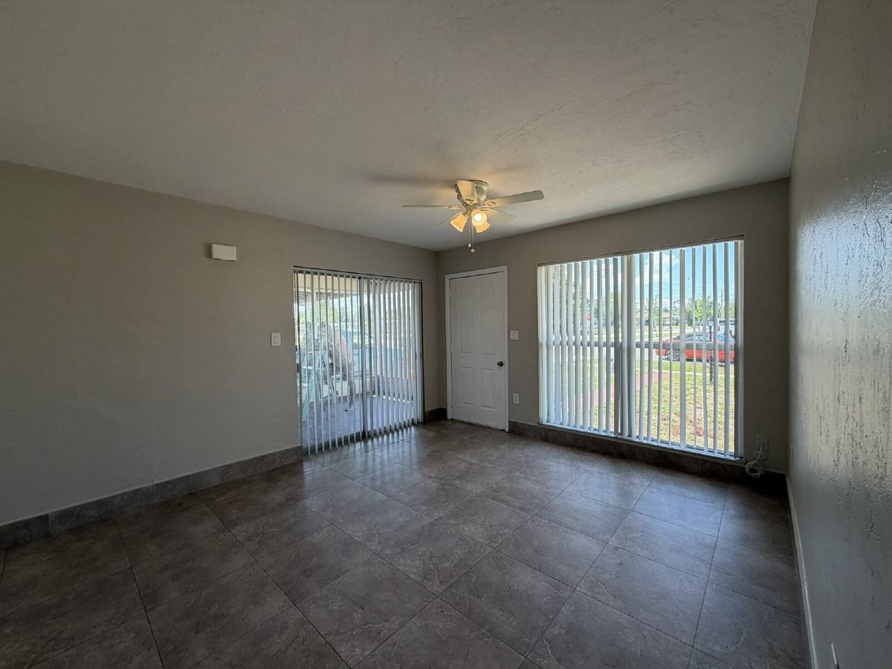 21090 Bersell Ave - Photo 5 of 18