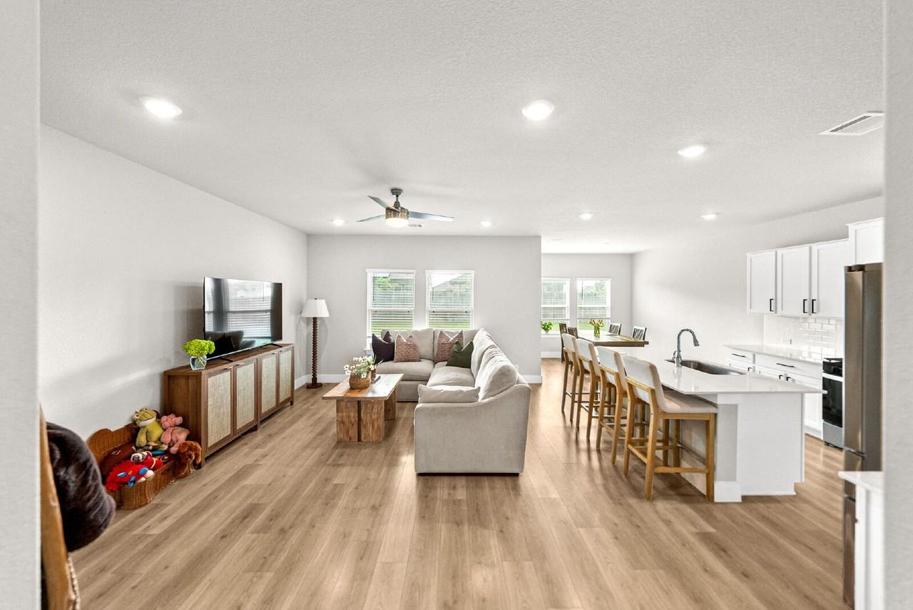 20895 Rindle Ln - Photo 5 of 38
