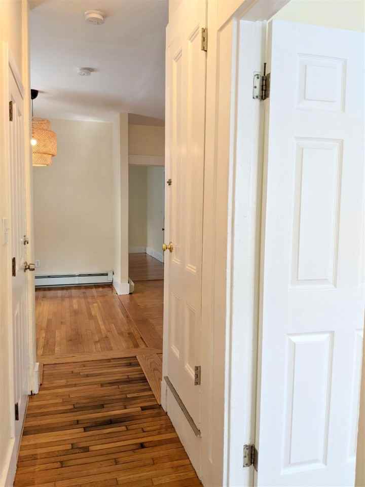397 Washington St #2 - Photo 4 of 19