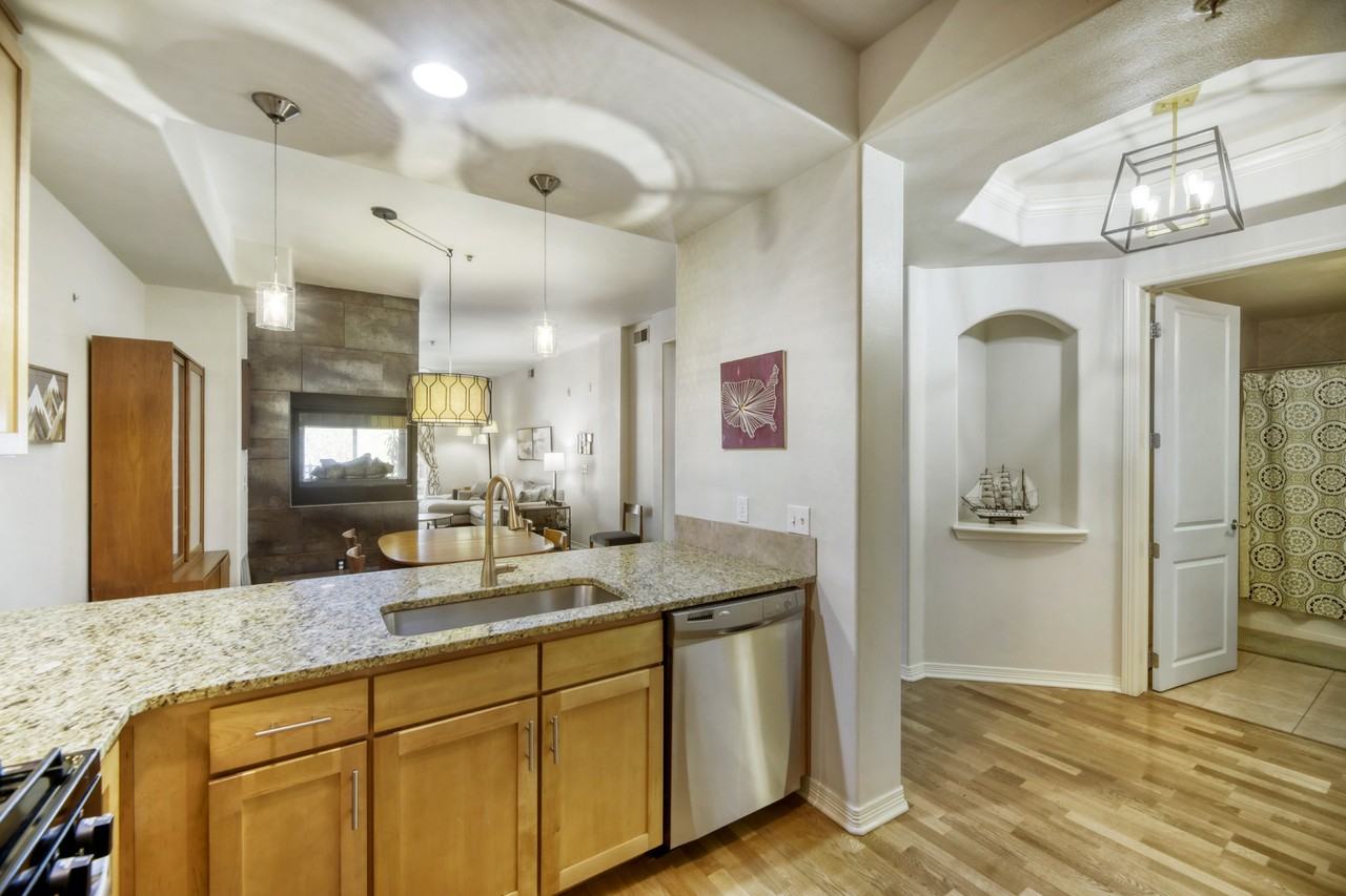 1100 N Grant St #404 - Photo 6 of 21