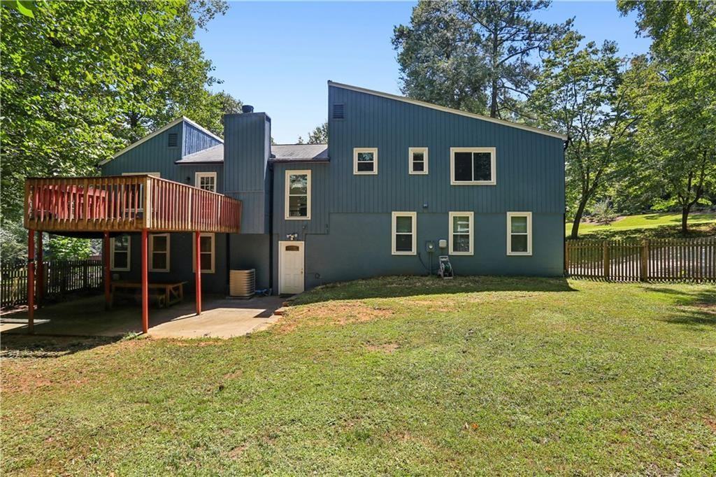 2155 Kinridge Rd #1 - Photo 5 of 5