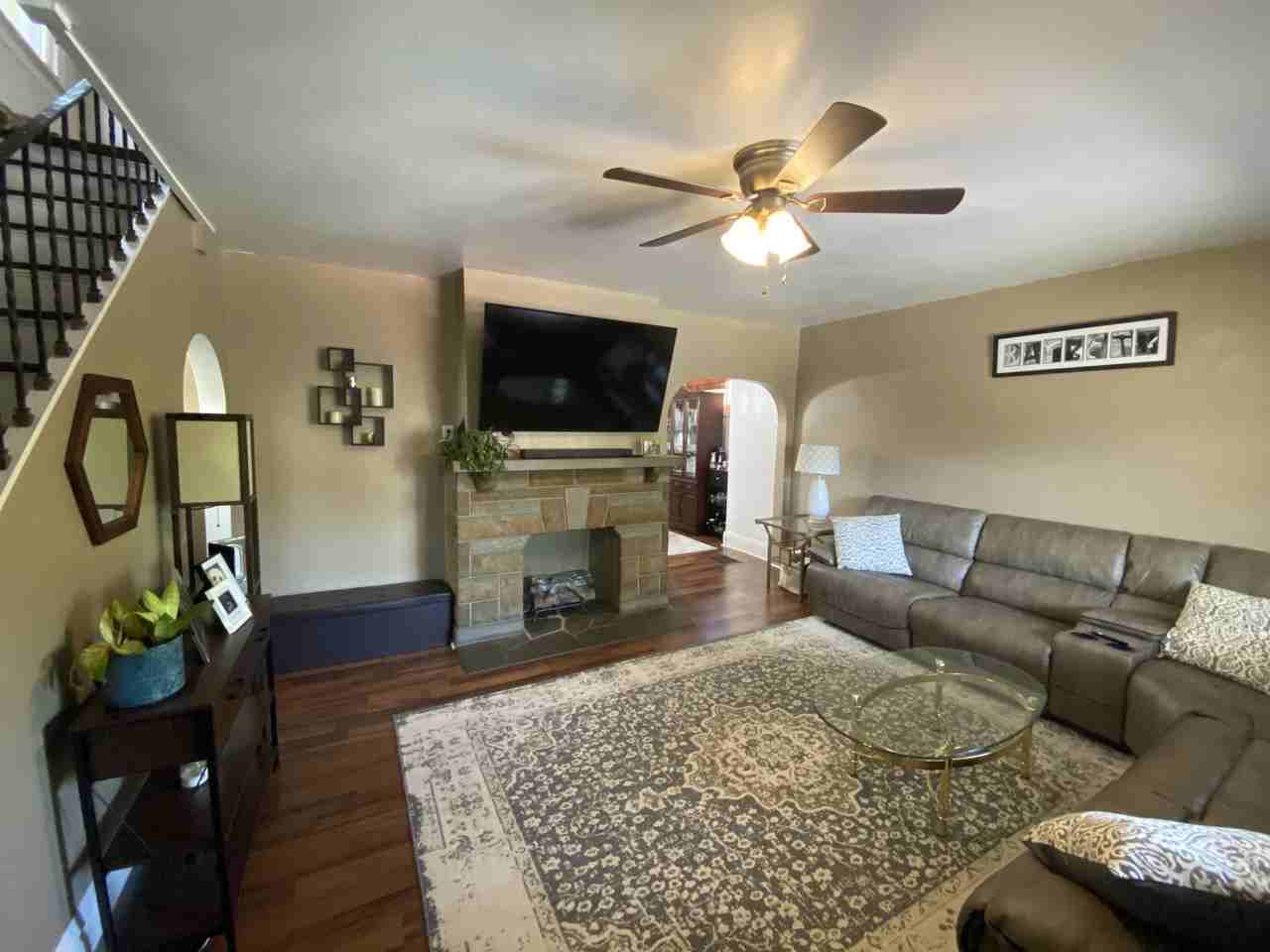 6348 Waldron St #NA - Photo 3 of 15