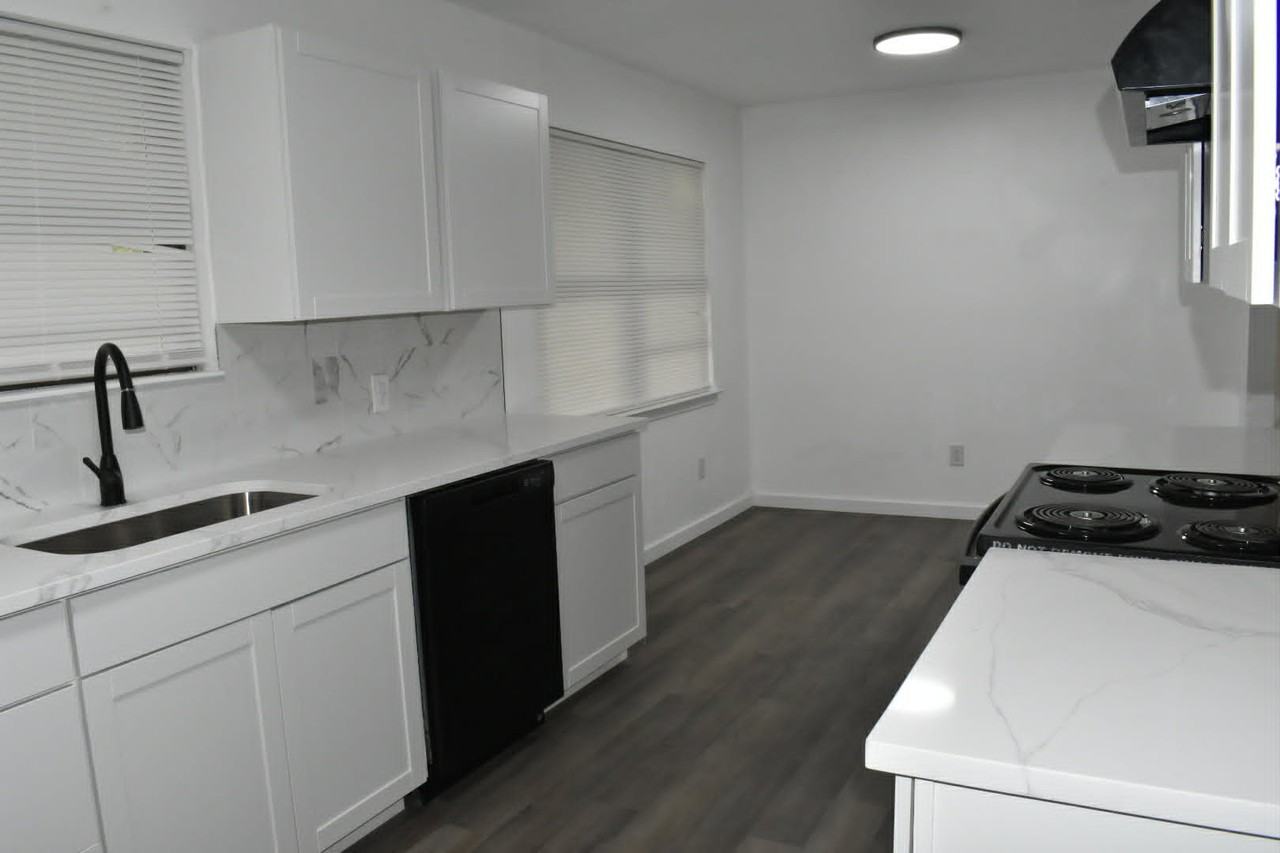 257 Woodland Trl #NA - Photo 6 of 17