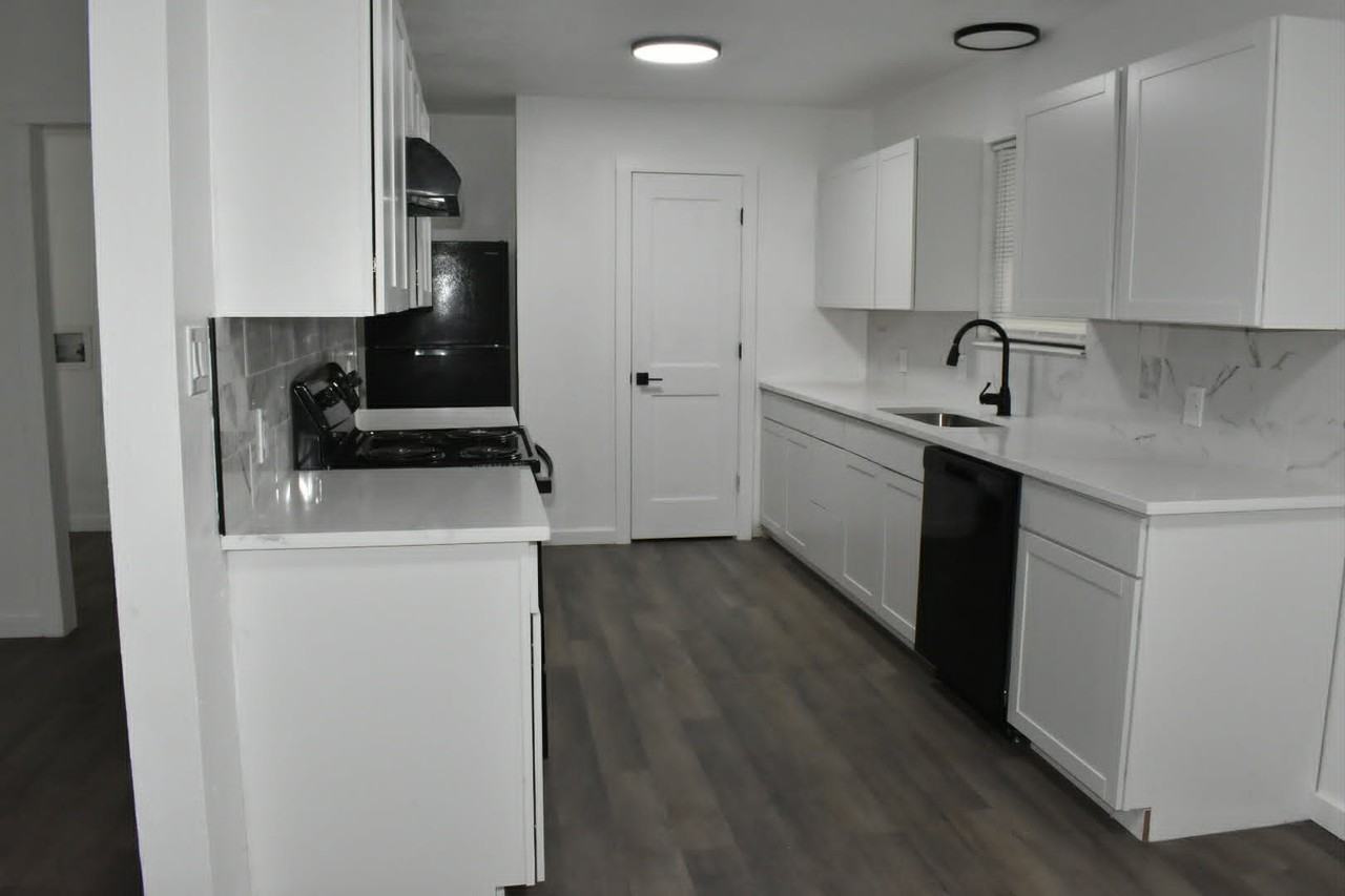 257 Woodland Trl #NA - Photo 7 of 17