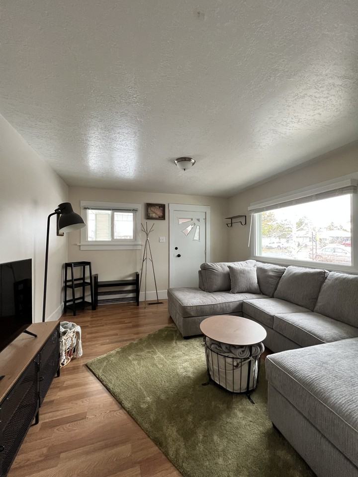 156 E Whitlock Ave #NA - Photo 5 of 15