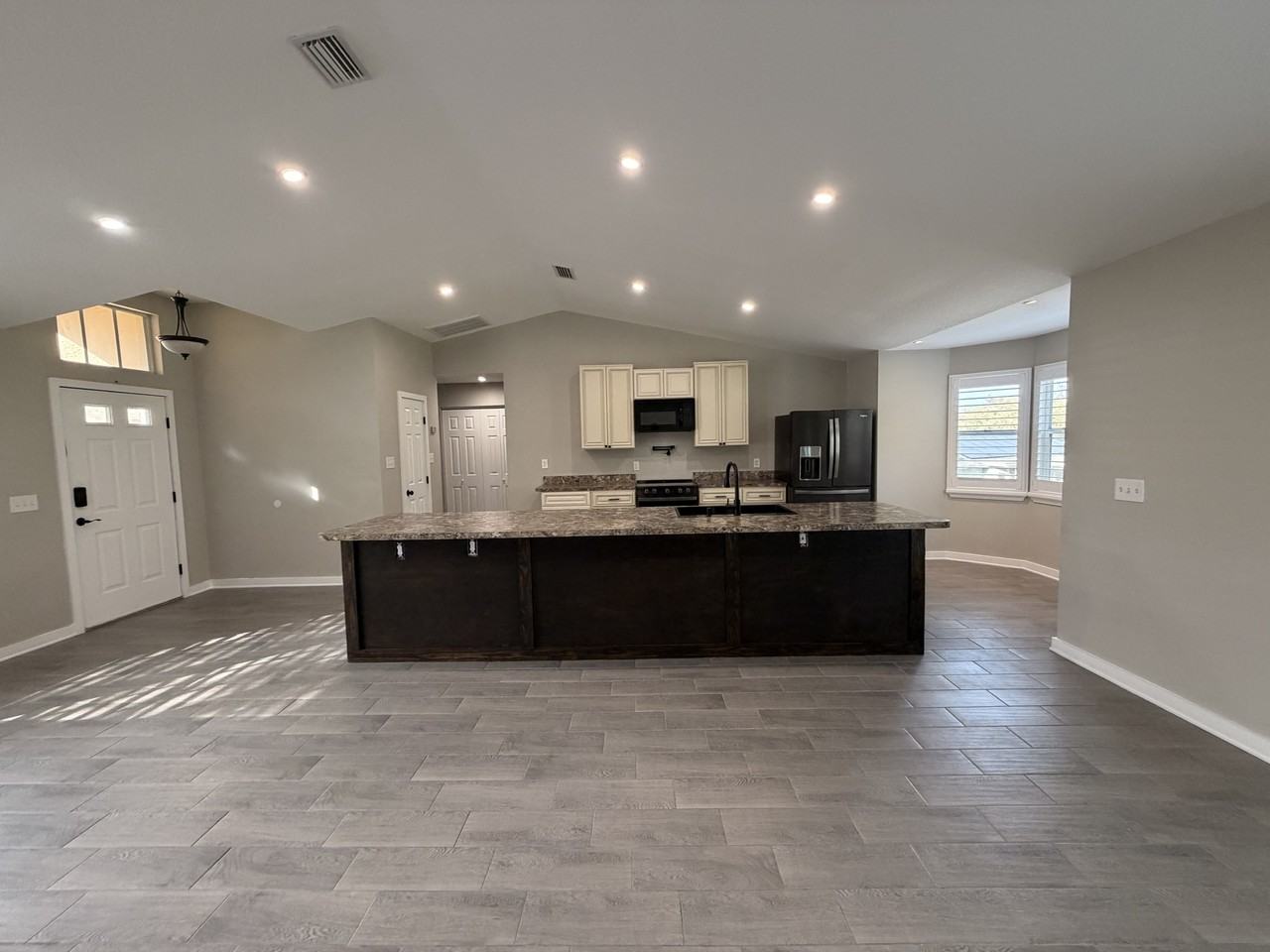 31 N Pizarro Pt #NA - Photo 3 of 44