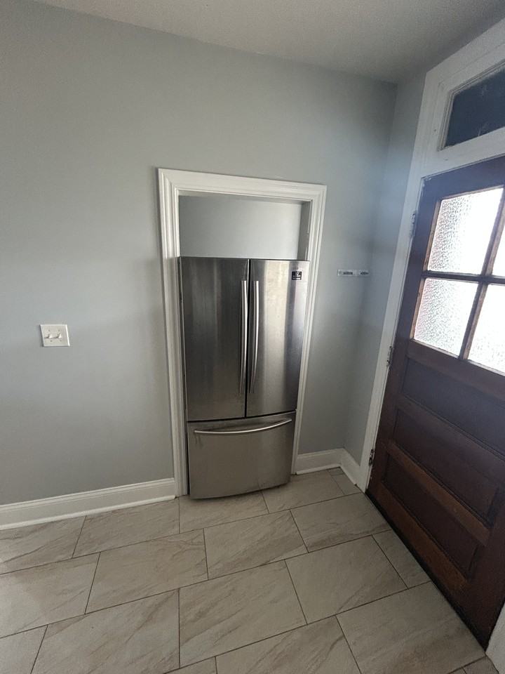 417 E 113th St - Photo 5 of 7