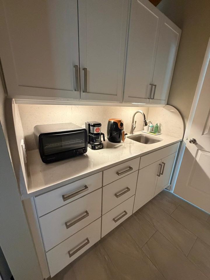 190 Sand Pine Rd #B - Photo 7 of 20