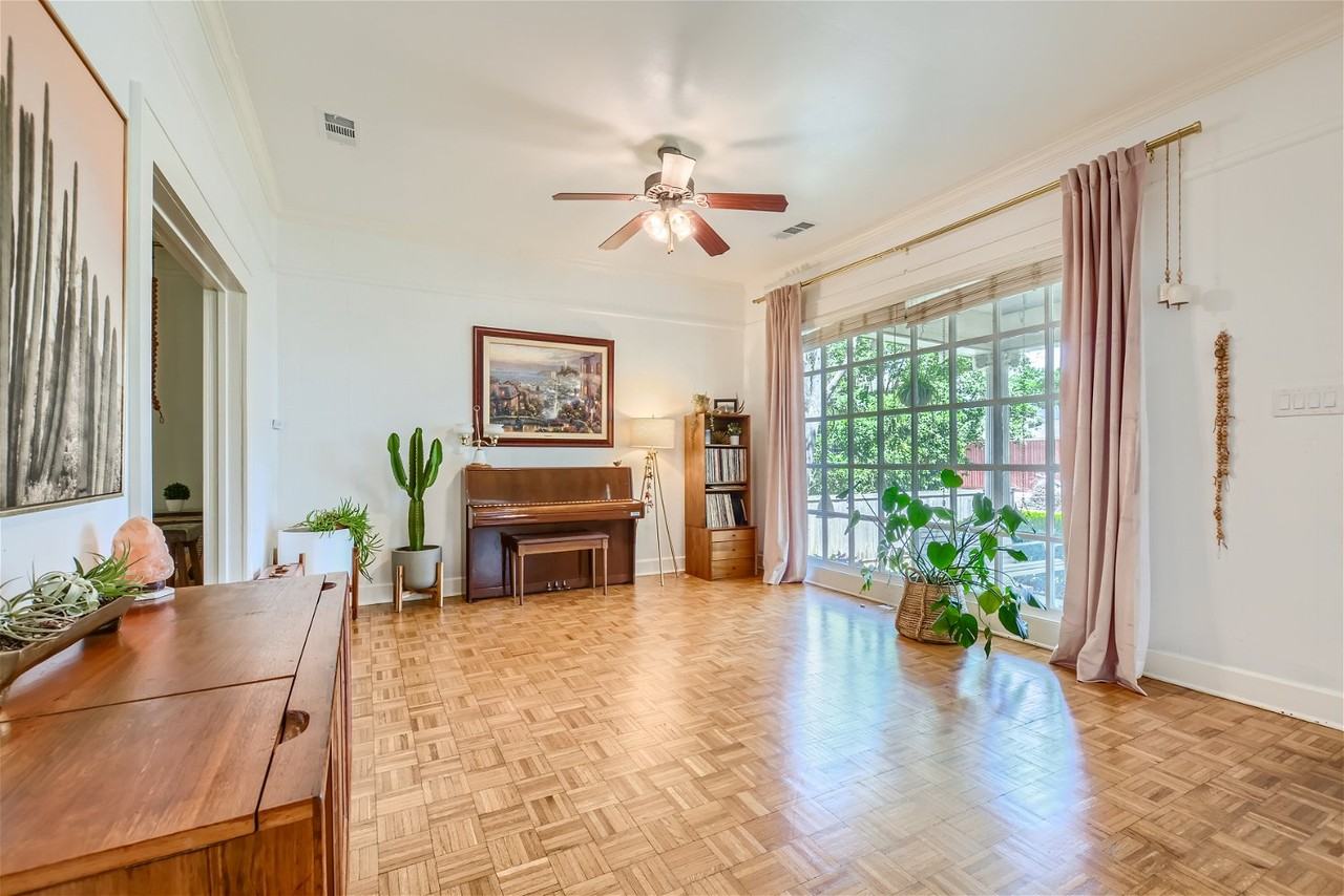 723 Dumont St #NA - Photo 4 of 26