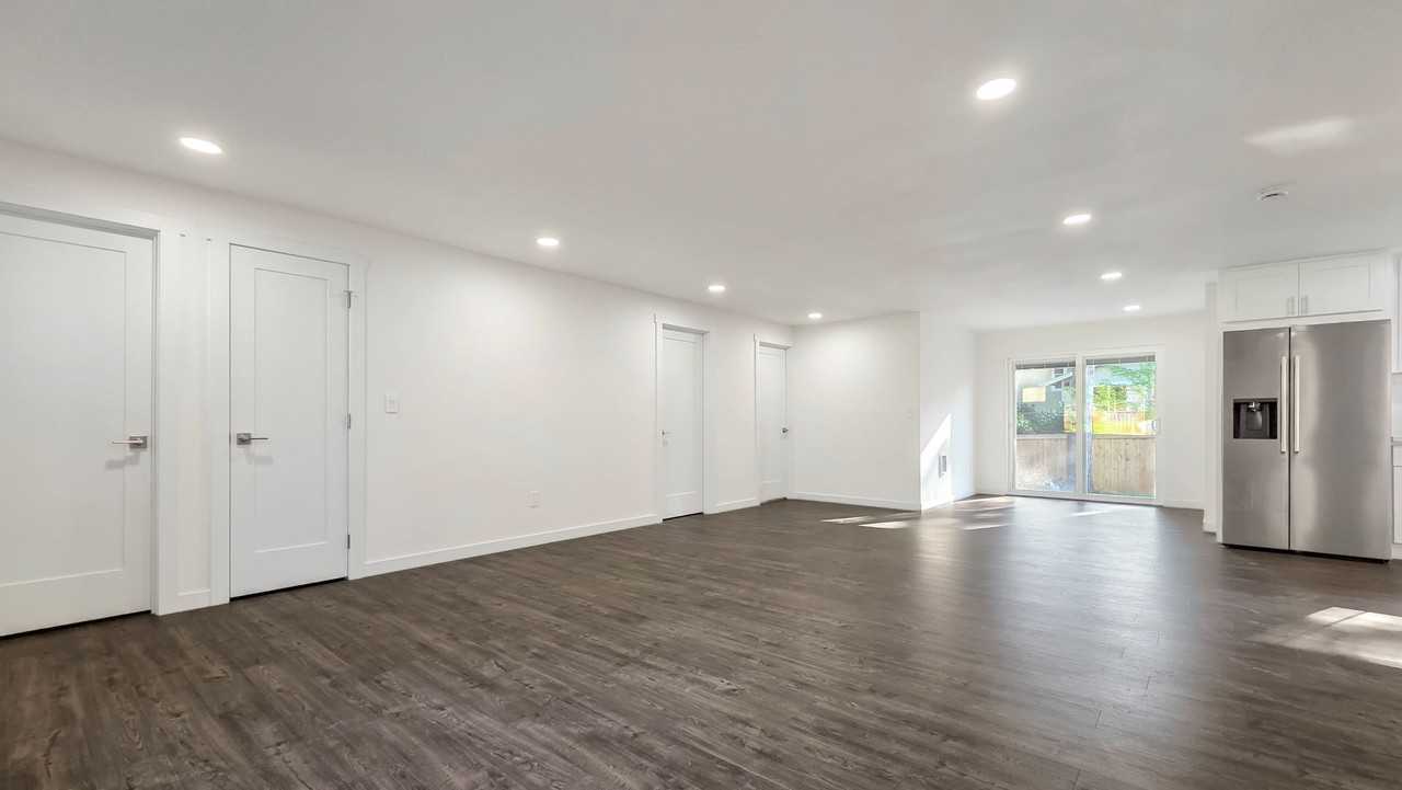 14219 112th Ave Ne - Photo 5 of 18