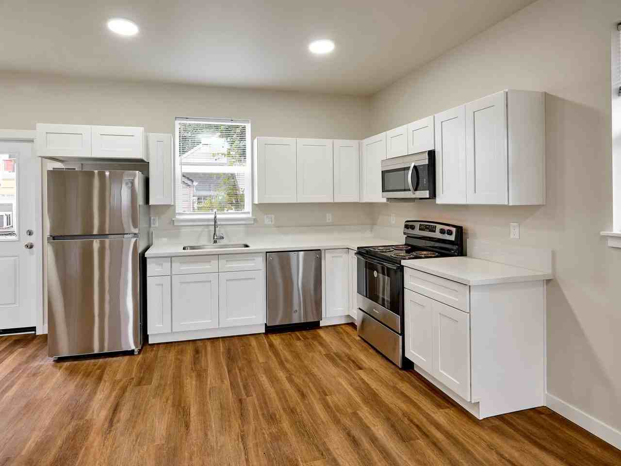 1808 17th Ave Sw - Photo 6 of 20