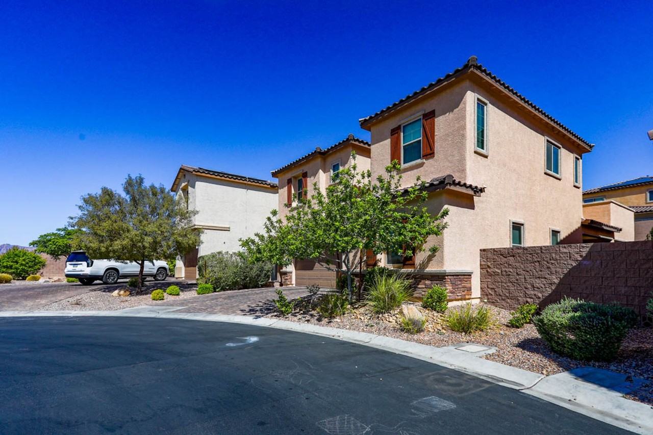 9652 Starfish Reef Way - Photo 2 of 50
