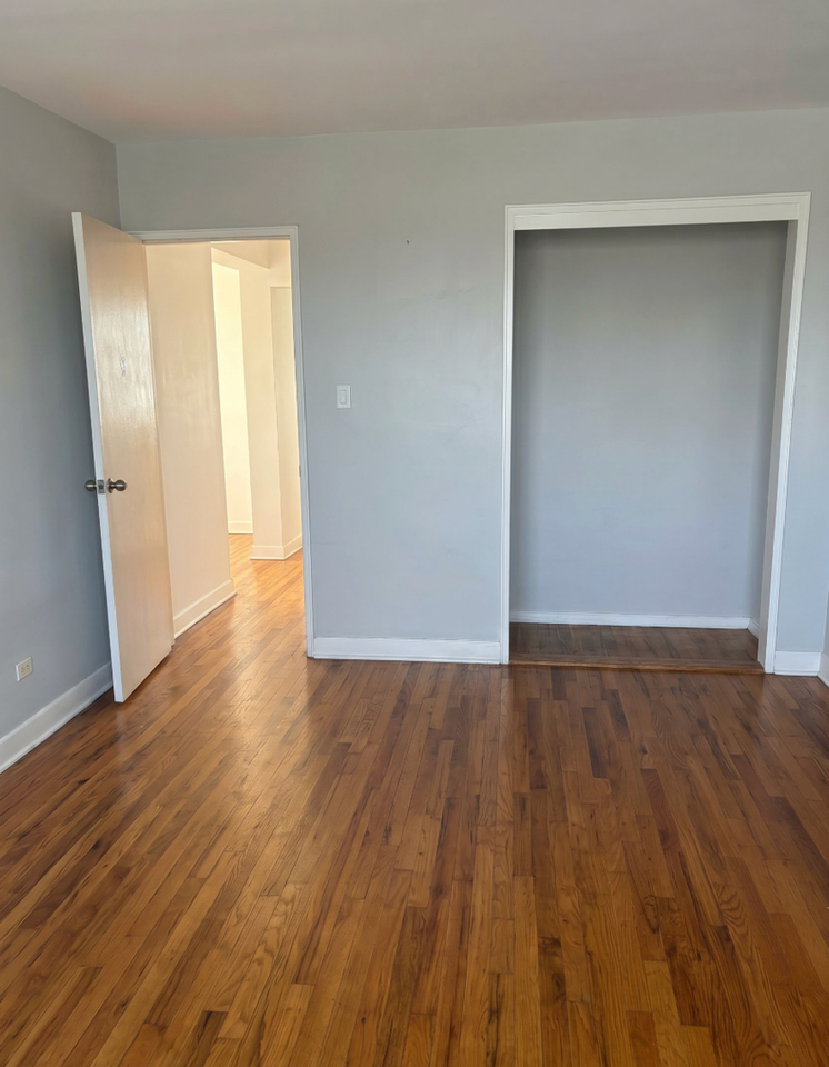 2800 Coyle St - Photo 4 of 18