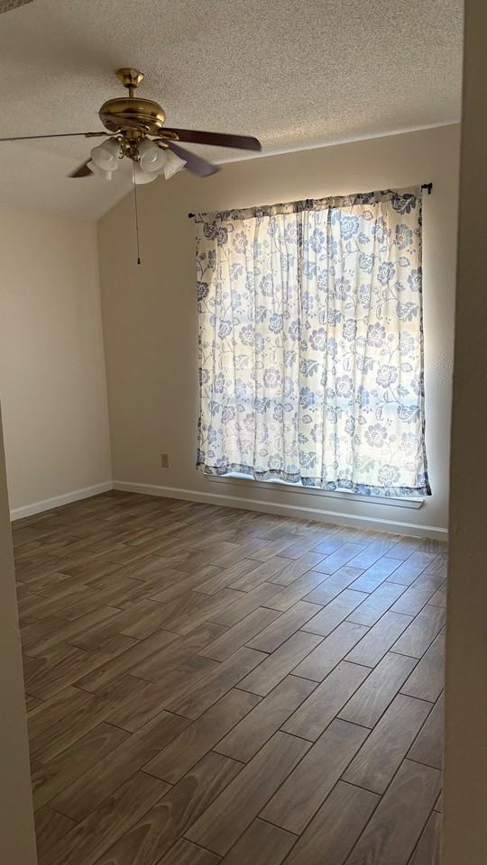 1309 Monte Vista Dr #NA - Photo 3 of 11