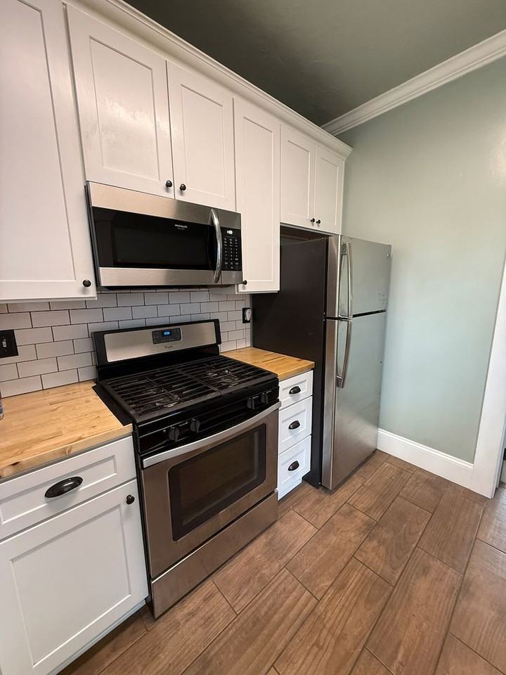 506 W Providence Ave - Photo 6 of 21