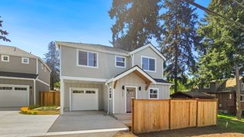 featured image of 3541 Ne 145th St