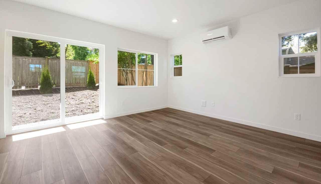 3541 Ne 145th St - Photo 5 of 26