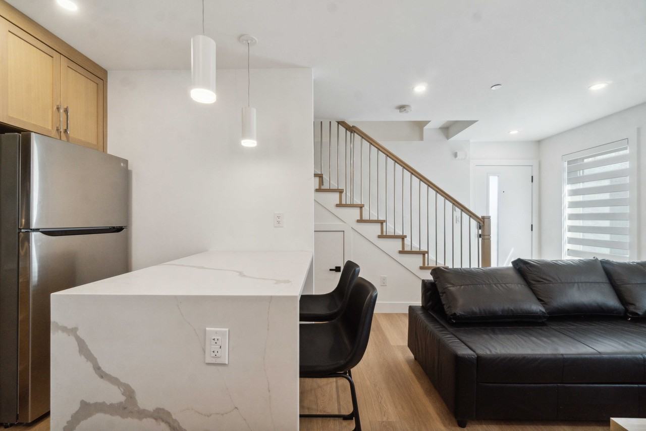 1260 East 63rd Avenue - Photo 4 of 23