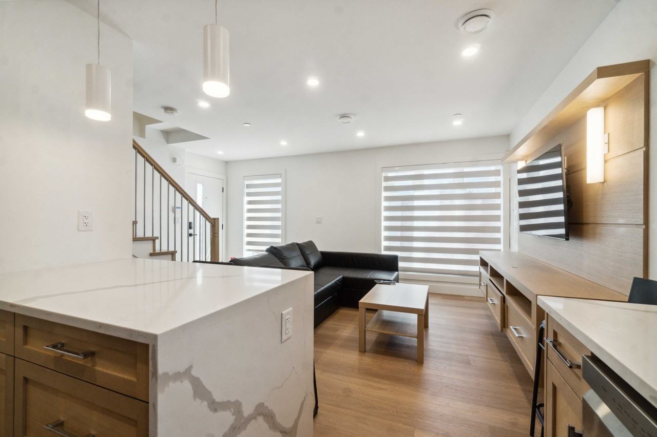 1260 East 63rd Avenue - Photo 5 of 23