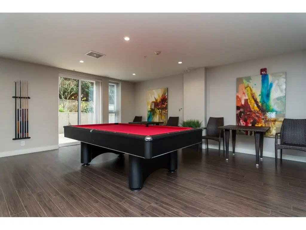 13925 Fraser Highway - Photo 2 of 21